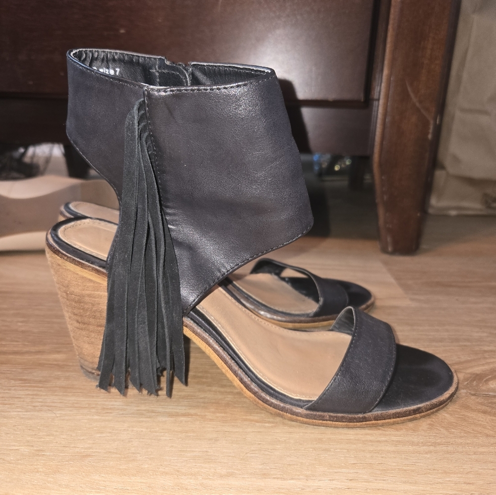 Black Leather Fringe Sandals